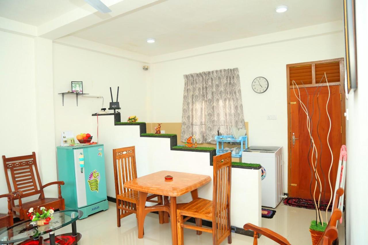 Global Lake Villa Hikkaduwa Exterior foto